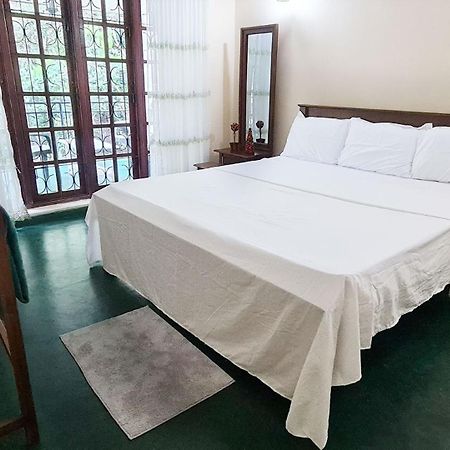 Kandy Guest House Kiribathkumbura ภายนอก รูปภาพ