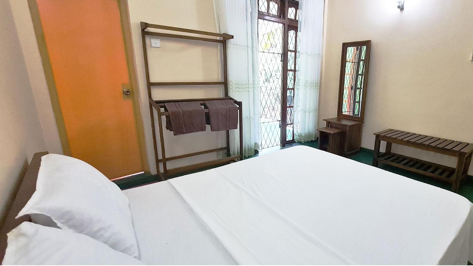 Kandy Guest House Kiribathkumbura ภายนอก รูปภาพ